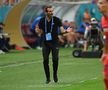 Marius Măldărășanu (47 de ani) și-a felicitat elevii după o nouă victorie obținută în prelungiri, 2-1 pe terenul celor de la UTA.