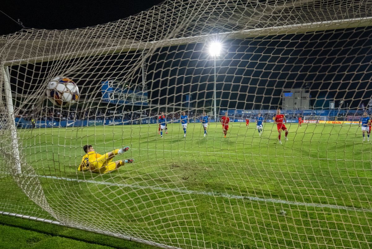 Farul - FCSB 0-1 » Roș-albaștrii înving campioana cu ajutorul lui Colțescu. Cum arată clasamentul live