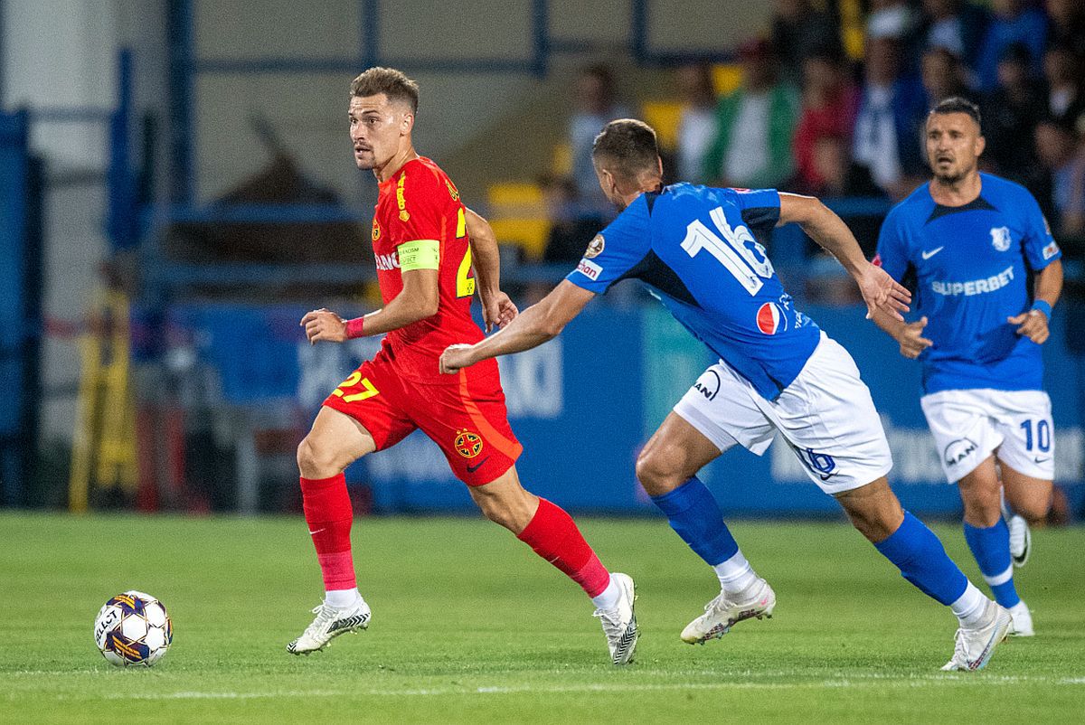 Gafă ca la juniori » Pentru ce a primit „galben” fotbalistul de 600.000 de euro al lui FCSB