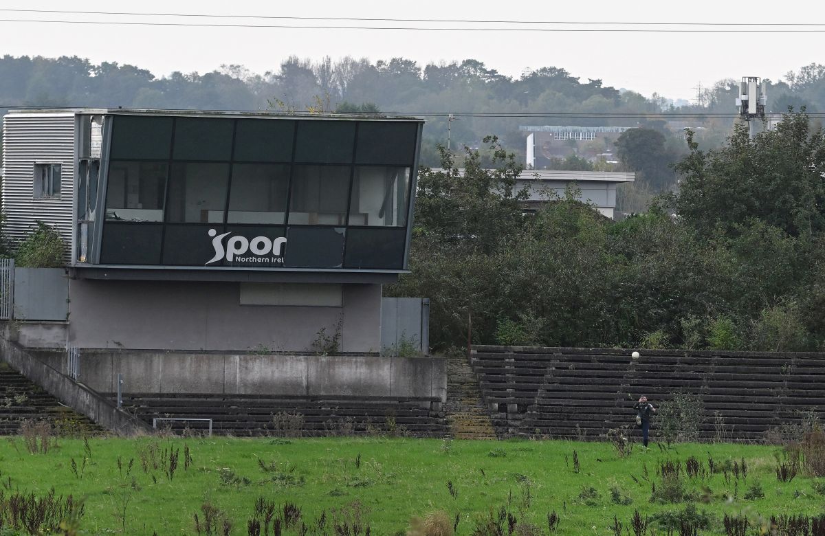 ȘOCANT: Aici vrea UEFA să se joace la Euro 2028! Mesaj sumbru la porțile arenei: „Moartea nu este neagră, ci doar bleumarin mai închis”