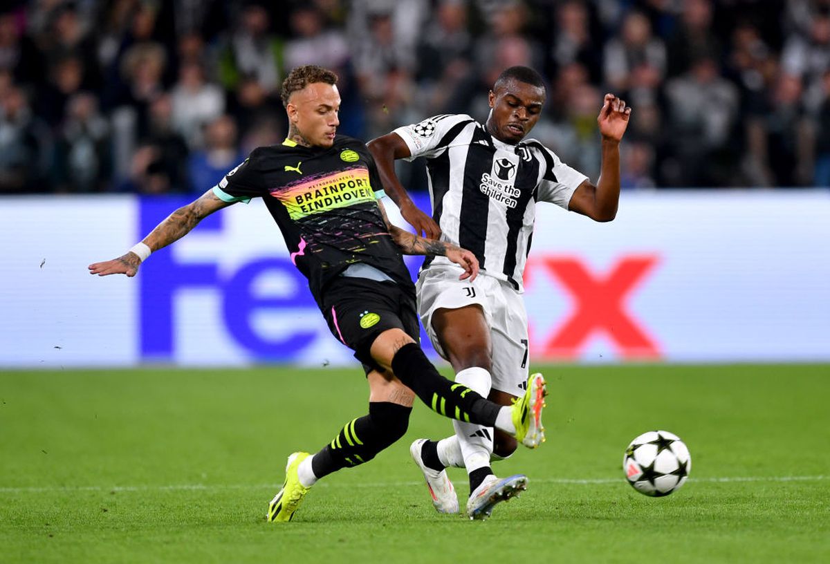 Protest în prima seară cu noul format de Liga Campionilor: „Du-te dracului, UEFA!”