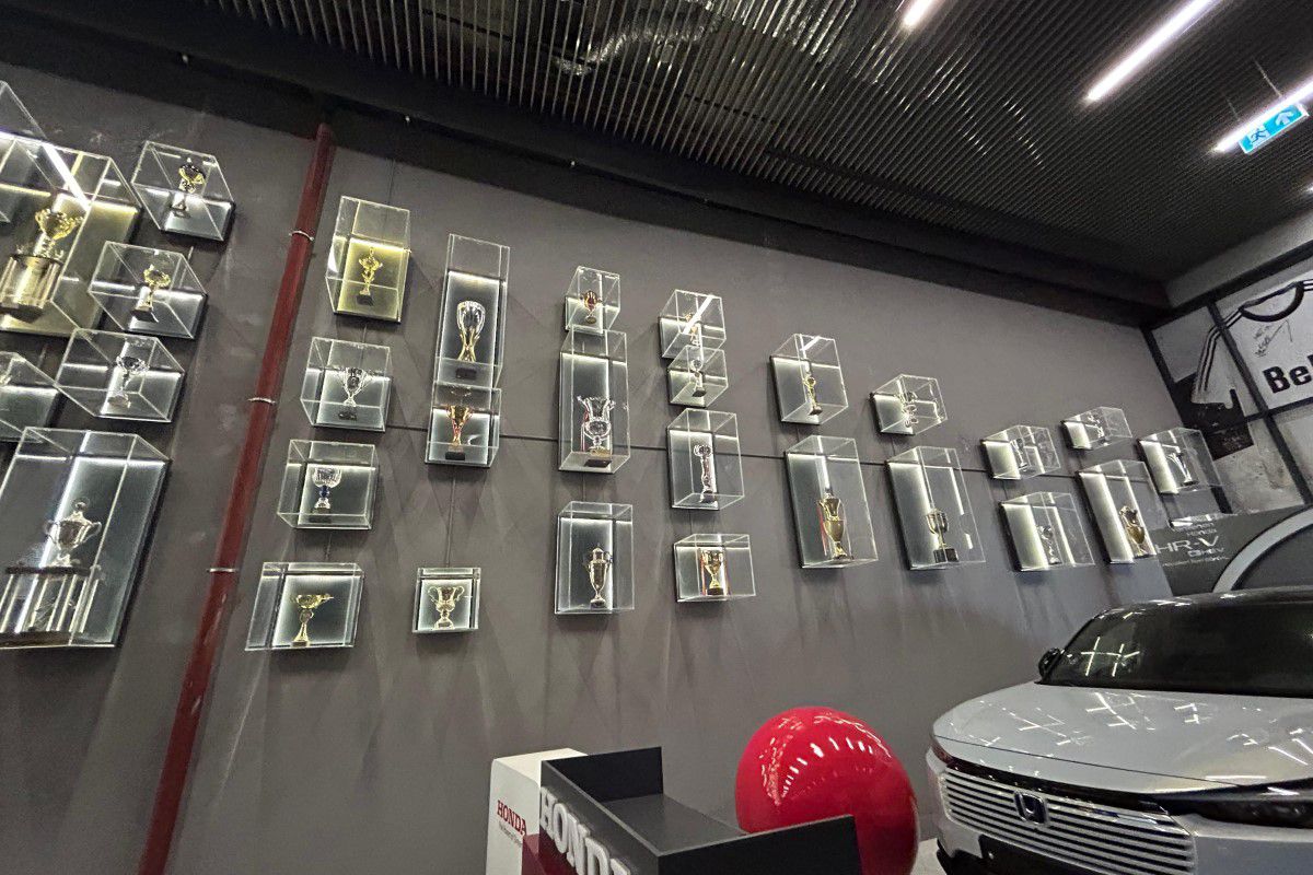 „După 10 etape, se întrebau dacă a venit Zidane!” » Fosta vedetă a naționalei, despre impactul avut în străinătate: „Vine unu' din Romania și le ia fața tuturor!”