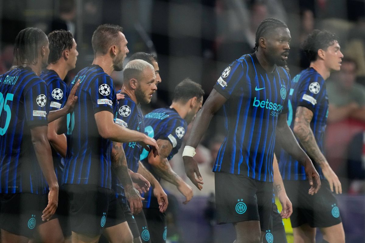 Surpriză! Jucătorul lăudat de Chivu după Ajax - Inter: „A făcut o partidă mare, merită toate laudele!”