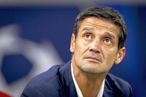 Surpriză! Jucătorul elogiat de Chivu după Ajax - Inter: „A făcut o partidă mare, merită toate laudele!”