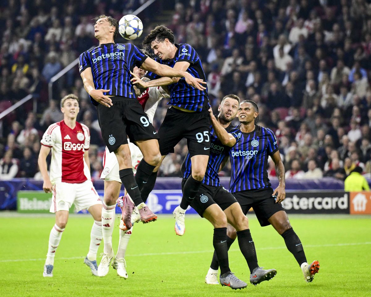 Ajax - Inter, debutul lui Cristi Chivu ca antrenor în Liga Campionilor