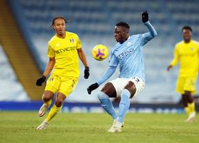 Fostul star al lui Manchester City a ajuns în Estul Europei » Adus cu un avion privat
