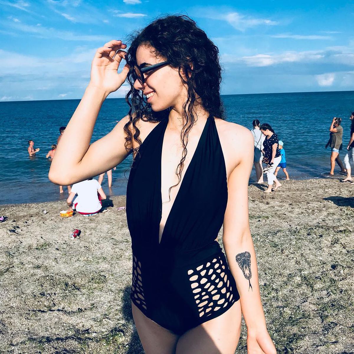 „Mi-ar plăcea să mă teleportez oriunde, oricând! Dacă aș ai fi milionară aș sta la plajă” » Diana Ciucă dincolo de terenul de handbal