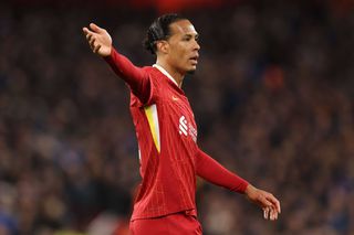 Virgil van Dijk, afectat de lovitura primită de Liverpool: „Sunt aici doar pentru că trebuie”