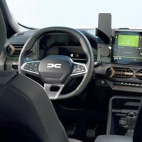Dacia lansează noul model Duster Pick-Up