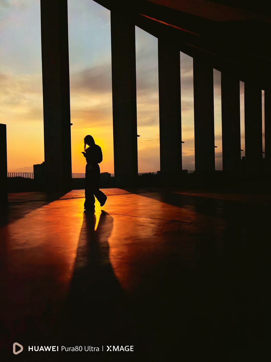 GALERIE FOTO | De la portrete dinamice la imagini cu luna: HUAWEI Pura 80 Ultra, telefonul care face spectacol