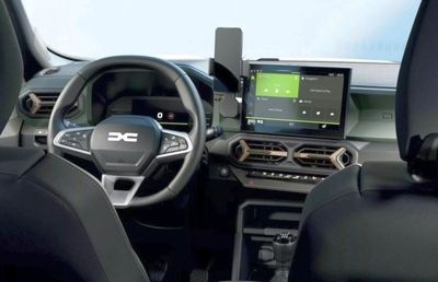 Dacia lansează în România noul model Duster Pick-Up » Prețul de pornire