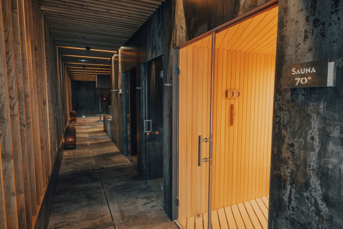 Cât costă să te antrenezi la academia lui Rafael Nadal?