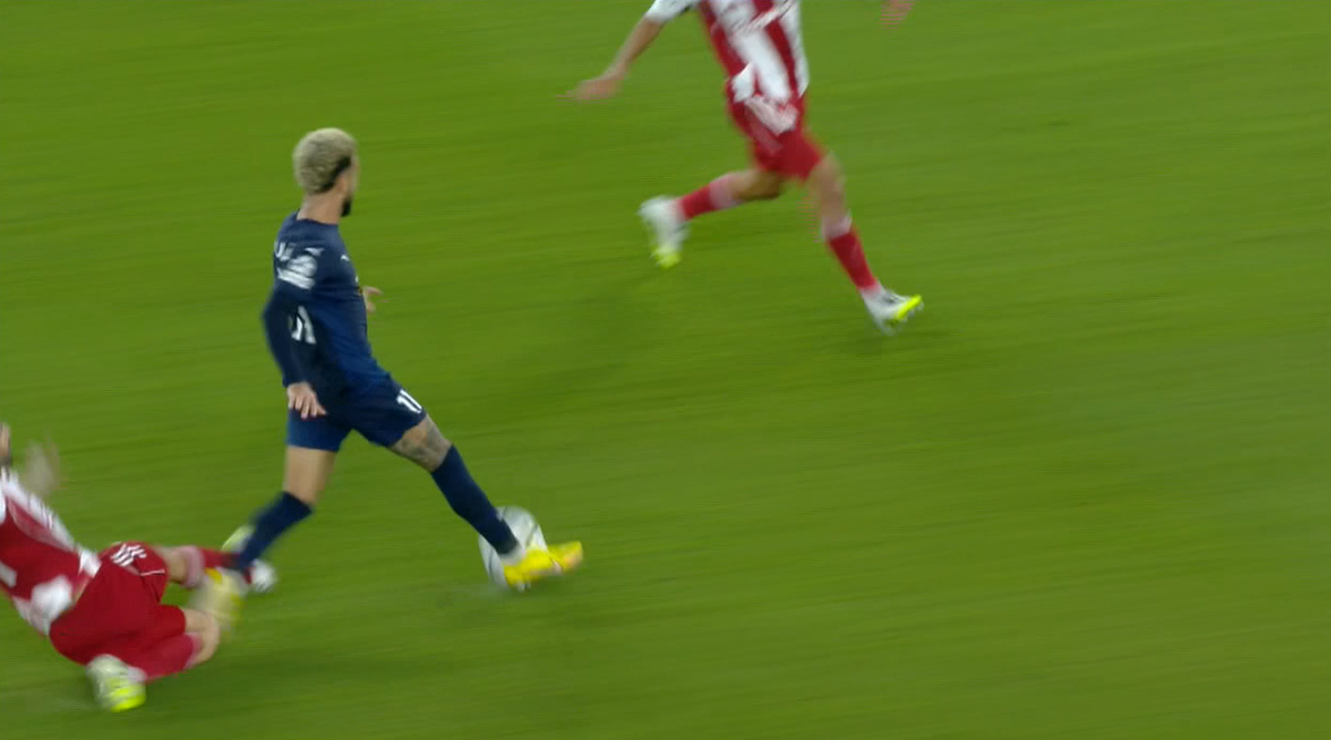 Istvan Kovacs, cartonaș roșu anulat Taremi