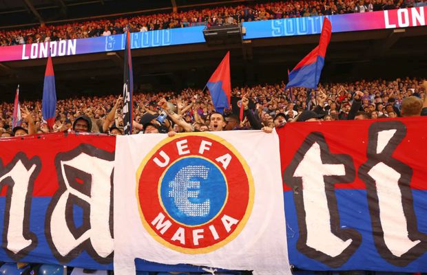 UEFA a reacționat: pedeapsă pentru clubul din Premier League după bannerul controversat
