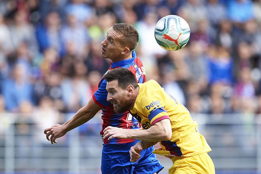 De Blasis s-a luptat cu Messi în sezonul trecut de La Liga // FOTO: Guliver/GettyImages