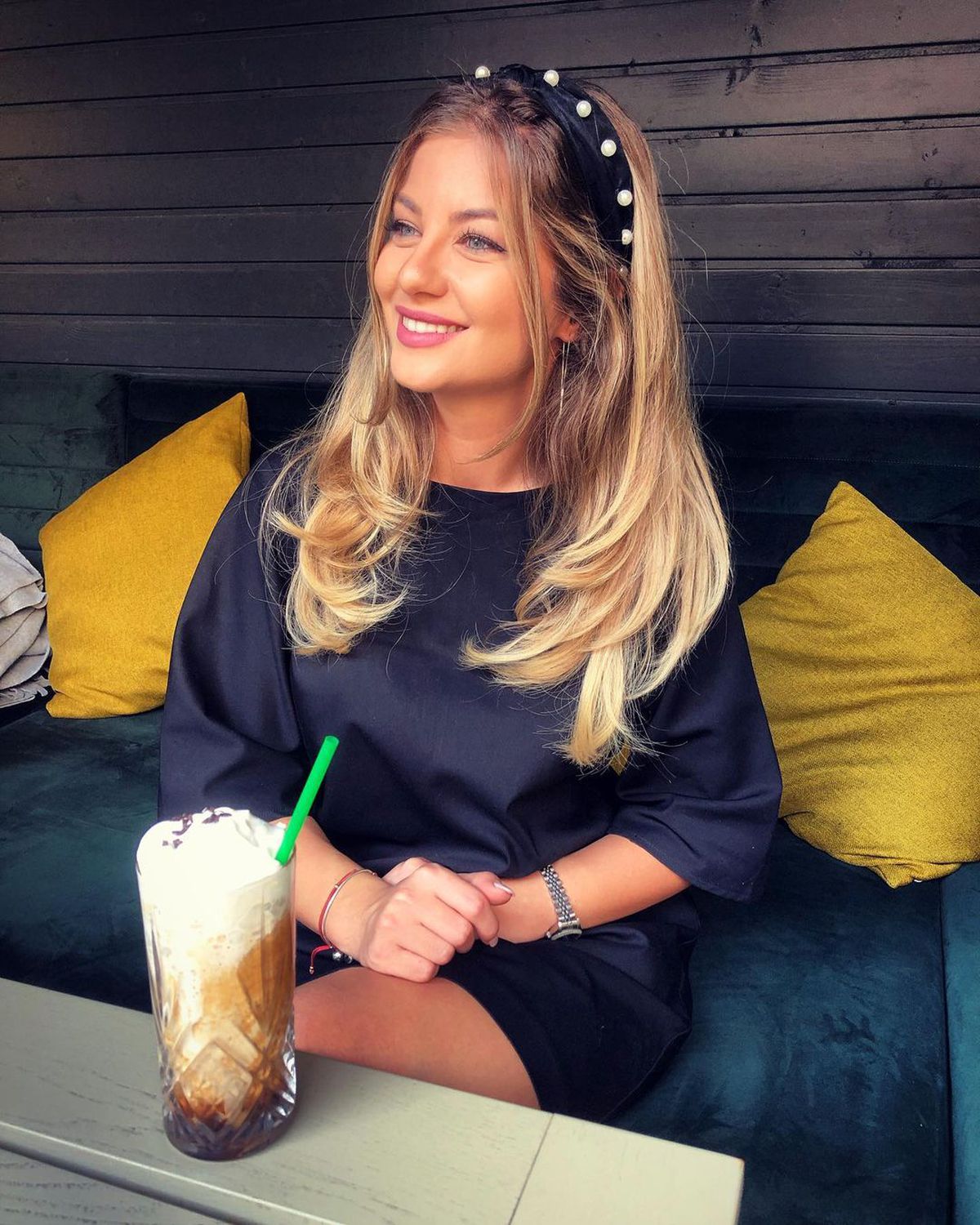 FOTO Vedeta TV le-a dezvăluit fanilor cu echipă din Liga 1 ține: „Nu ratam niciun meci pe stadion”