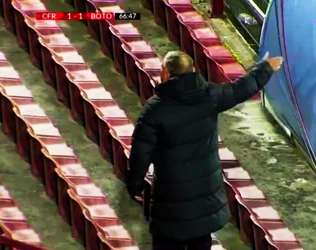 Dan Petrescu, eliminat în CFR - Botoșani