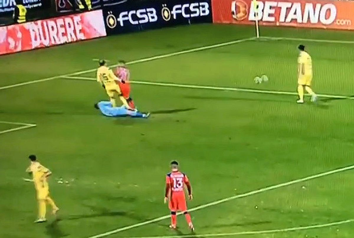 Moment straniu în direct » Radu Naum a rămas blocat: „Domnule Crăciunescu, cum să fie fault? E coechipierul lui!”