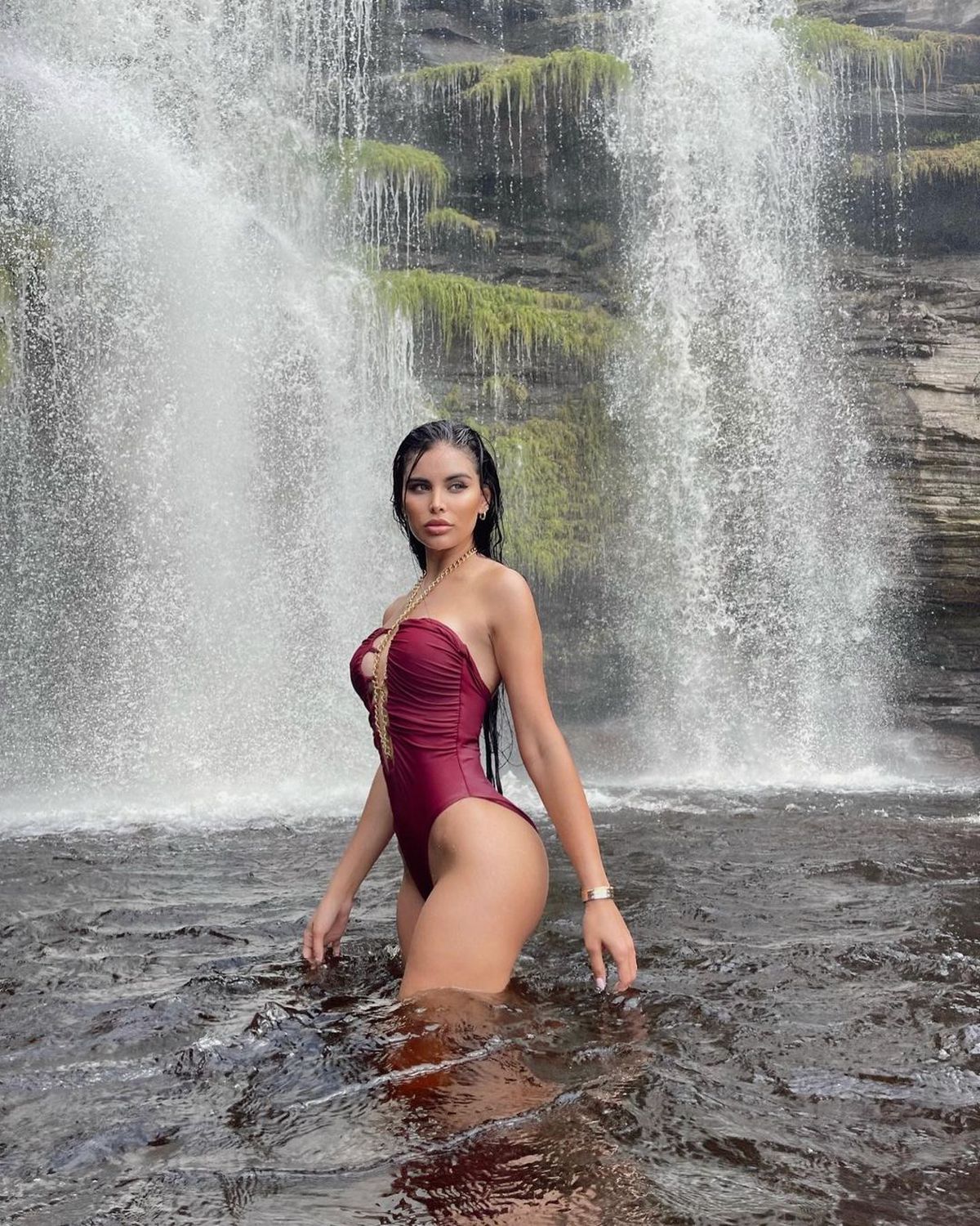 Modelul Ninoska Vasquez reaprinde zvonurile despre relația cu Vinicius » Cum a apărut la El Clasico