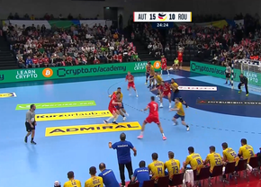 Ce este Academia Crypto.ro, reclama care i-a intrigat pe suporteri la meciul de handbal România - Austria