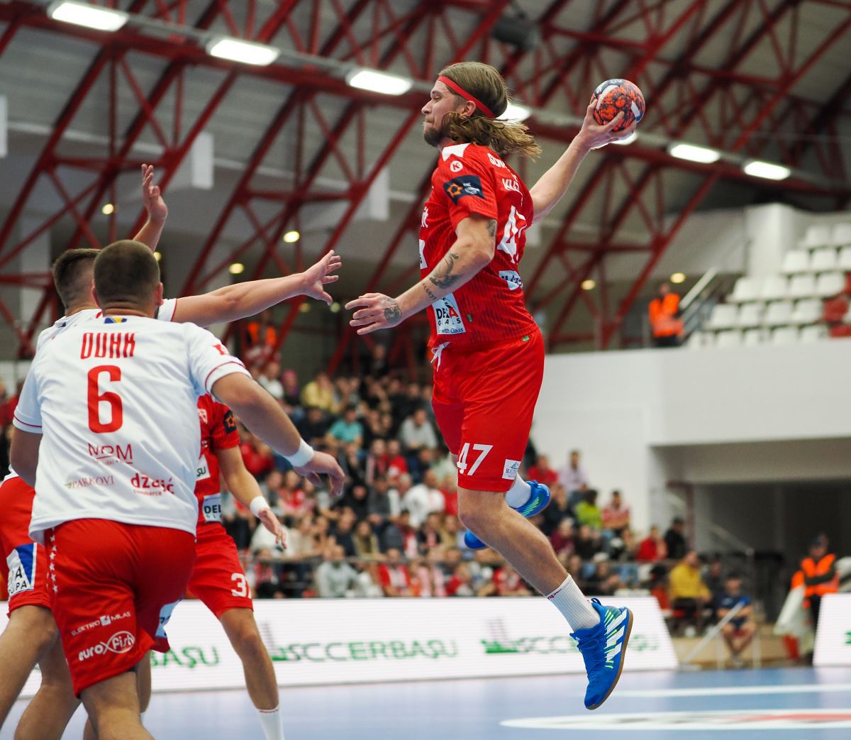 Cele mai spectaculoase imagini din Dinamo - Izvidac, EHF European League