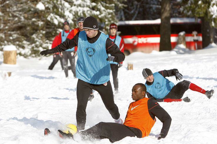 Imagini cu Zie Diabate din anii petrecuți la Dinamo / Sursă foto: Arhivă Gazeta Sporturilor