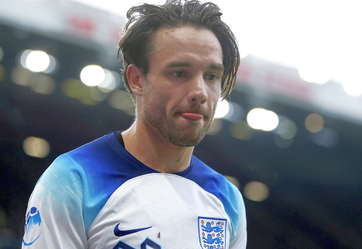 Fostul membru al trupei One Direction a murit la doar 31 de ani, după ce a căzut de la balcon » Mare pasionat de fotbal, a îmbrăcat în mai multe ocazii tricoul Three Lions