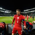 Robert Lewandwski, la finalul meciului cu Lituania / Foto: Imago