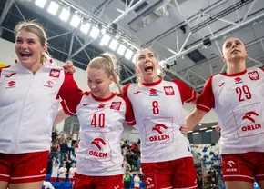 Propulsată de vedetele din „Liga Florilor” » România e sigură acum: cu cine va lupta pentru locul 2 în grupa de EHF Euro Cup