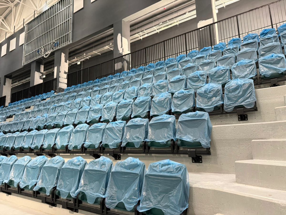 Imagini din interior cu Sala Polivalentă de 35 de milioane de euro, gata „în proporție de peste 90%”