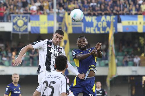 Dusan Vlahovic, în tricoul lui Juventus / foto: Imago