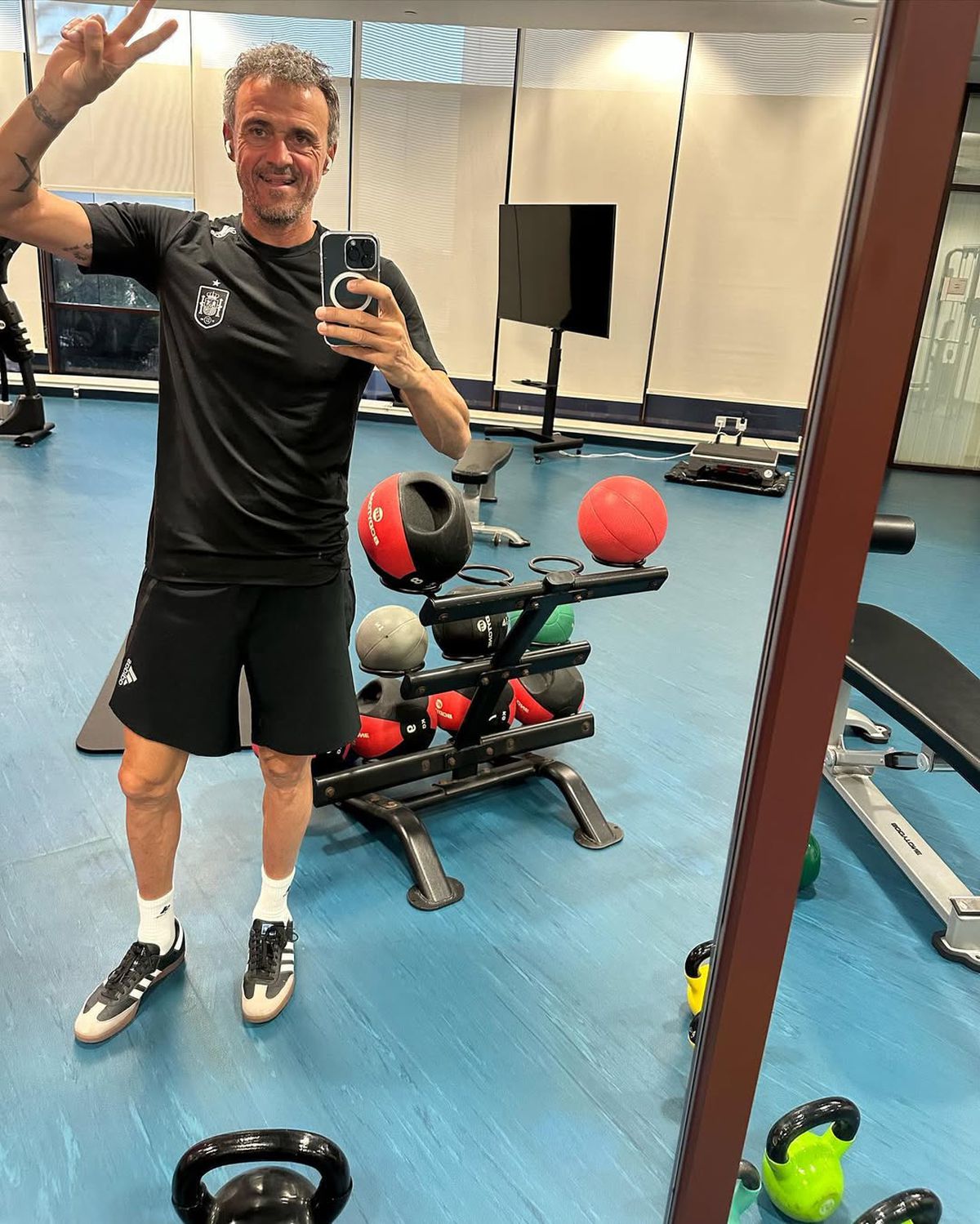 Antrenorul lui PSG, Luis Enrique, a suferit un accident cu bicicleta