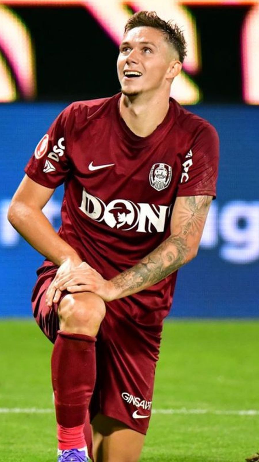 1657872