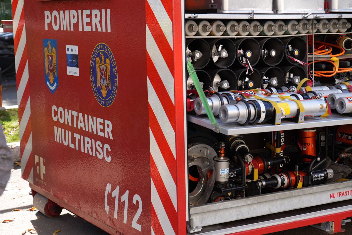 „Am pierdut tot!” » Mărturia tulburătoare a federalului prins acasă de explozia din Rahova: „Ca atunci când îți iei un KO în cap. Suntem pe drumuri”