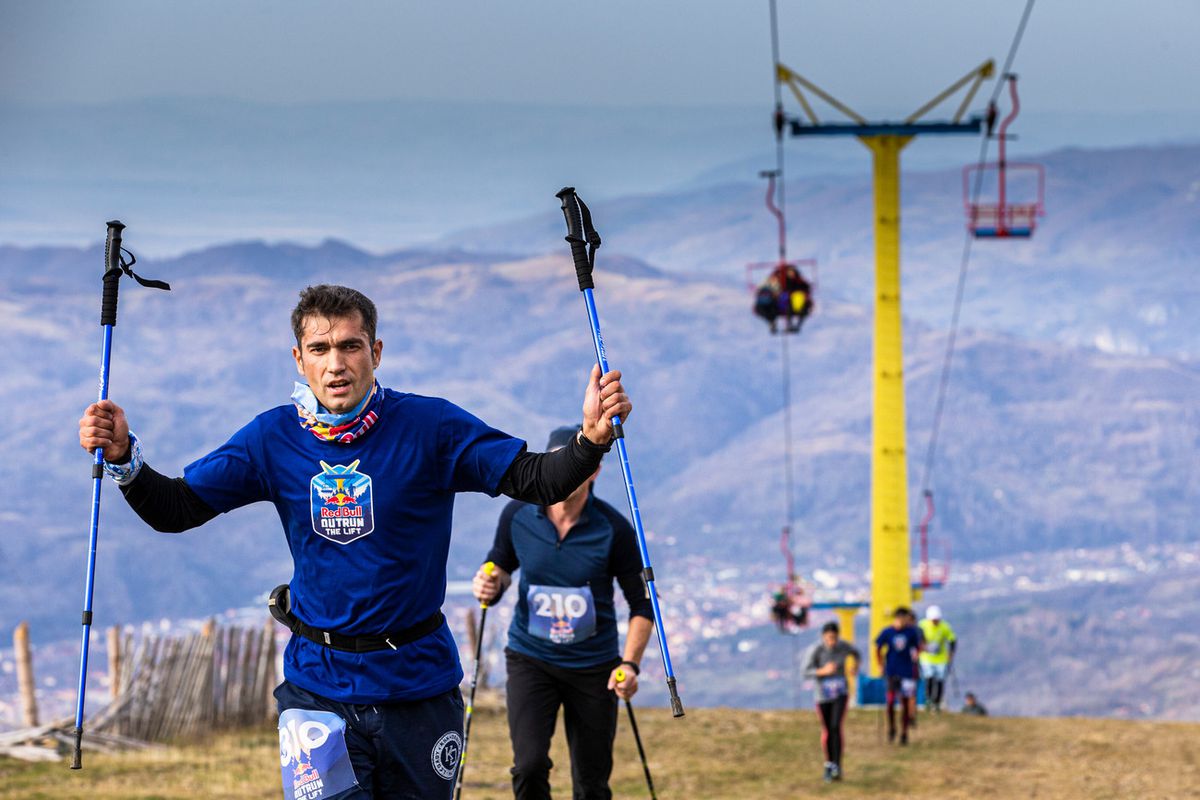 GALERIE FOTO & VIDEO // Imagini spectaculoase de la întrecerea din Masivul Parâng: peste 100 de oameni la start!