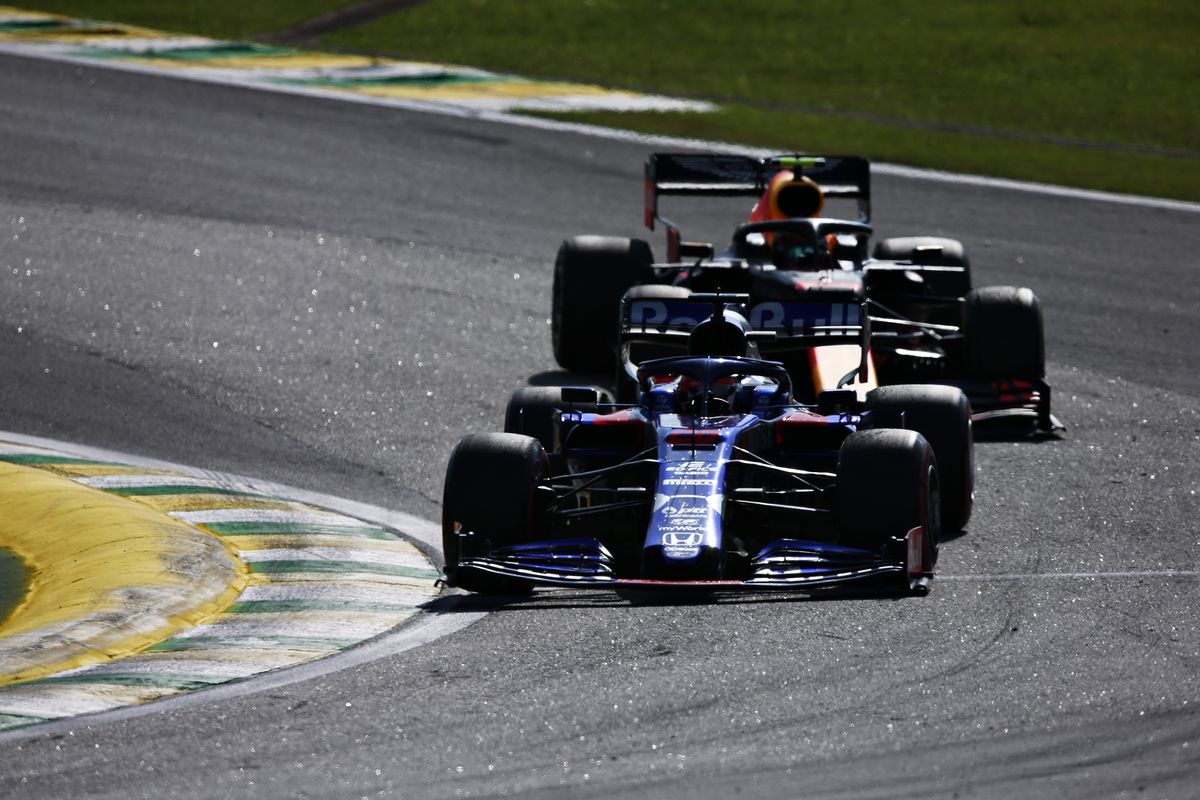 Colaps Ferrari: Vettel și LeClerc s-au scos reciproc din Marele Premiu al Braziliei: Verstappen, campion și favorit la locul 3 general!