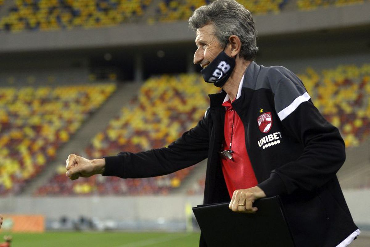 EXCLUSIV Îl vor pe Mulțescu la Dinamo, dar antrenorul a produs stupoare ultima oară: a băgat 13 jucători în primul „11”! » „Mister, ce fotbal e ăsta?!”