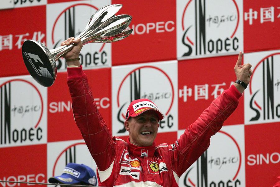 Michael Schumacher la ultima victorie a carierei, în MP al Chinei din 2006 Foto Guliver/GettyImages Michael Schumacher la ultima victorie a carierei, în MP al Chinei din 2006 Foto Guliver/GettyImages