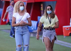 „M-au întrebat: mai umbli cu oameni însurați?” » Jucătoarea atacată de la PSG, primele declarații: „Au dat la picioare, fiindcă voiau să-mi termine cariera”
