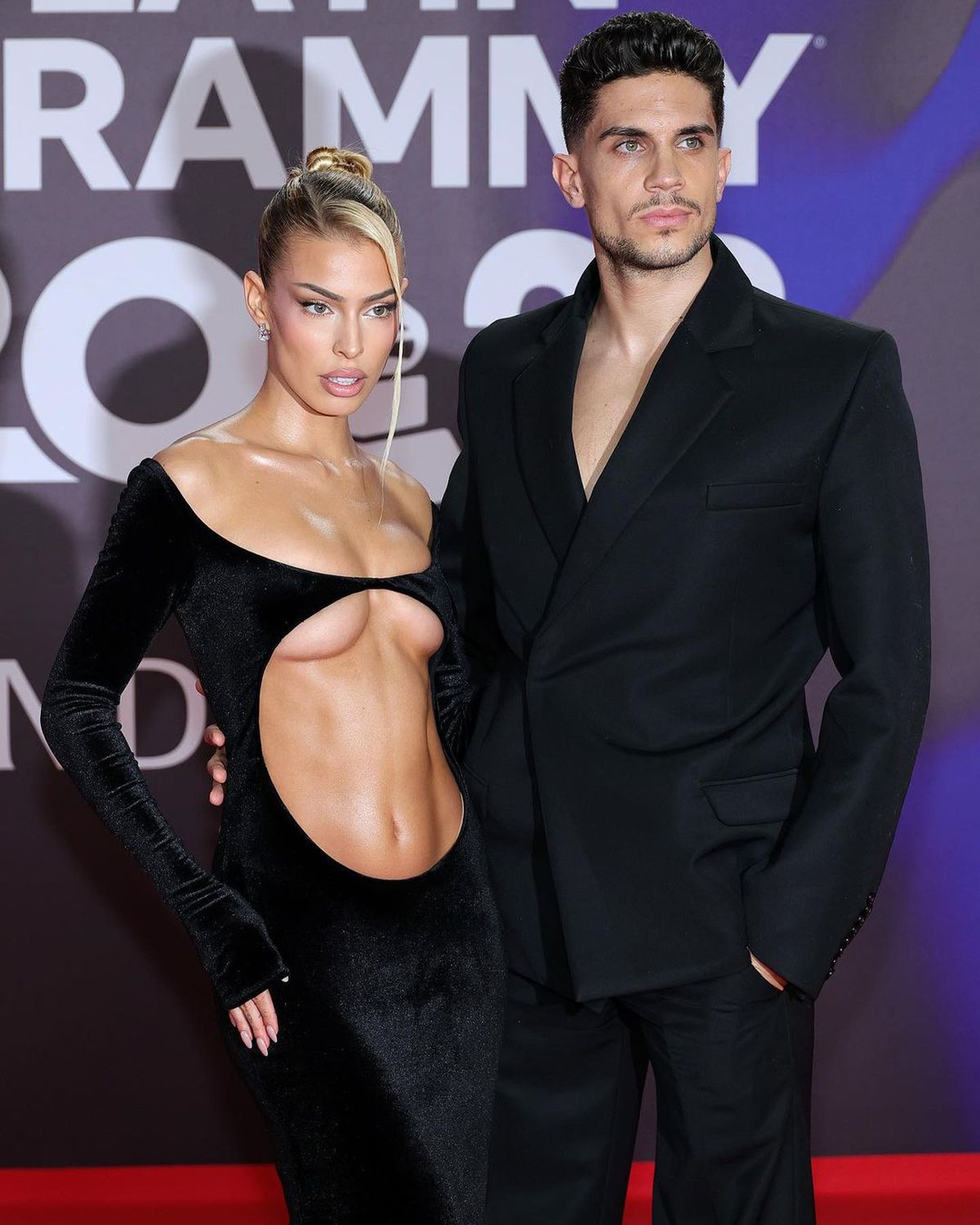 Latin Grammy 2023. Shakira a strălucit din nou. Iubita lui Marc Bartra a surprins cu ținuta ei