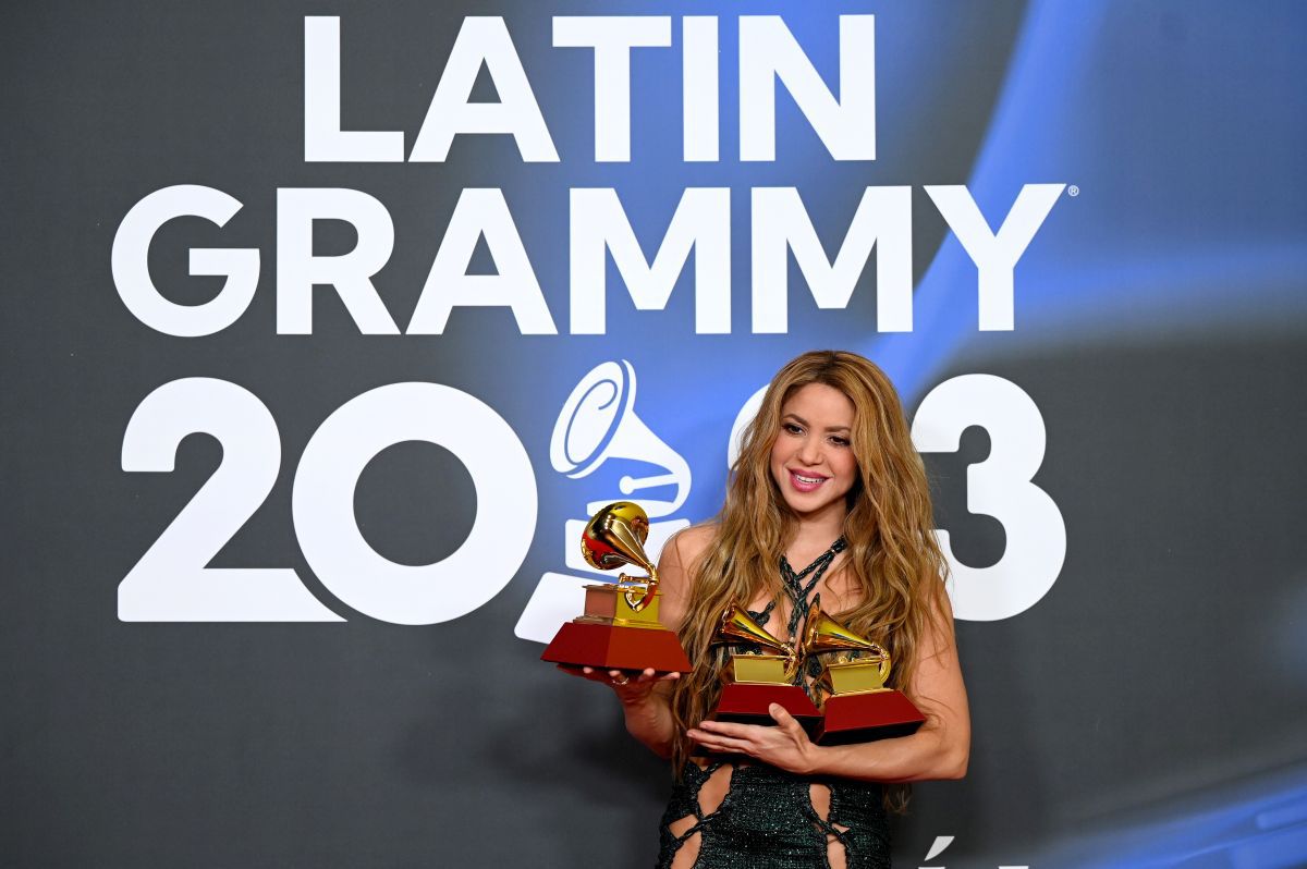 Latin Grammy 2023. Shakira a strălucit din nou. Iubita lui Marc Bartra a surprins cu ținuta ei