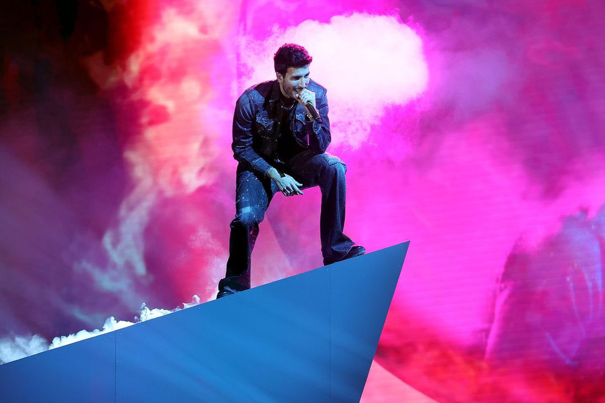 Shakira, spectaculoasă la Gala Latin Grammys 2023 » A plecat acasă cu 3 premii! Aluzii la Gerard Pique în discursul artistei columbiene