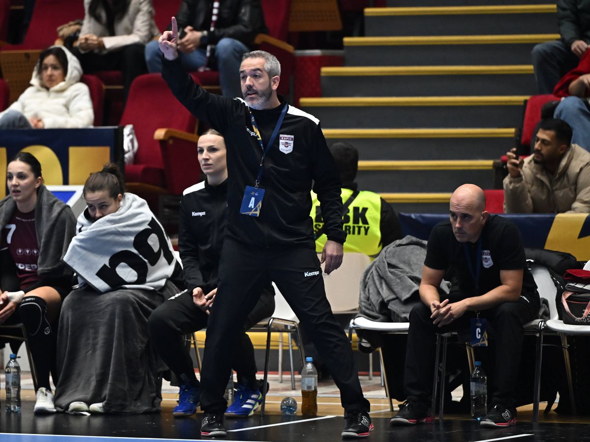 Final în Rapid - Gyor: s-a scandat „Demisia!” la Polivalentă, după o prestație lăudabilă a giuleștencelor. Clasamentul în Ligă