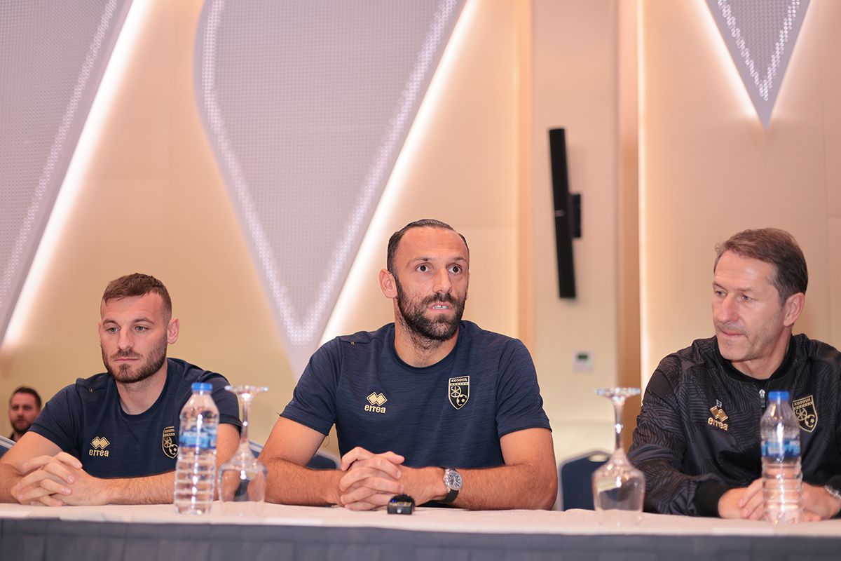 Prim-ministrul din Kosovo, întâlnire de gradul ZERO cu jucătorii, la două zile de la meciul cu România: „S-a umplut paharul!”