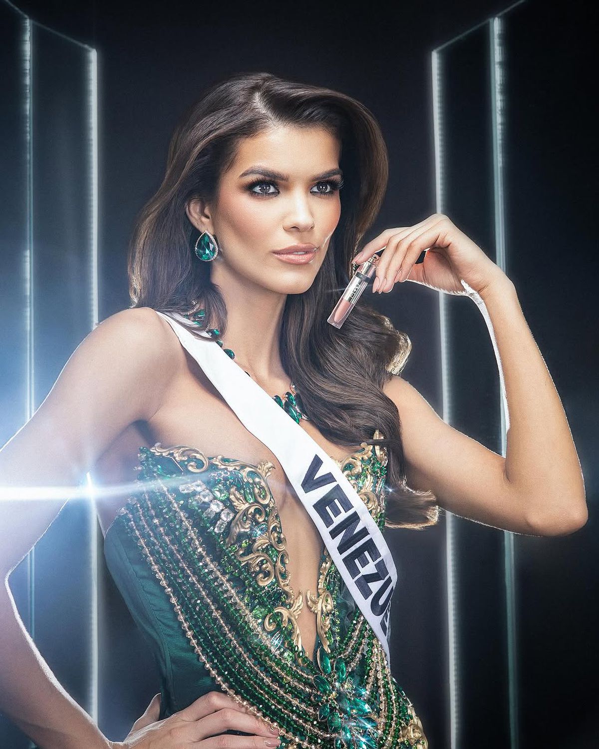O dansatoare profesionistă e noua Miss Universe 2024 » Cine a reprezentat România