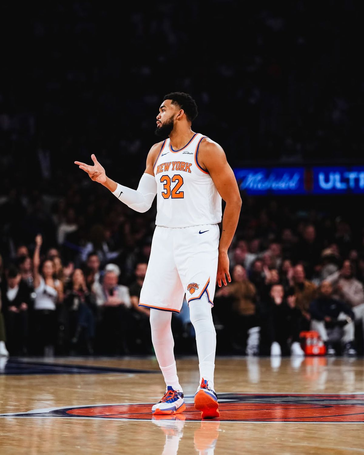 Starul din NBA a avut parte de o surpriză de proporții din partea iubitei sale » Cadoul primit l-a făcut să exclame: „E cel mai bun lucru din lume”