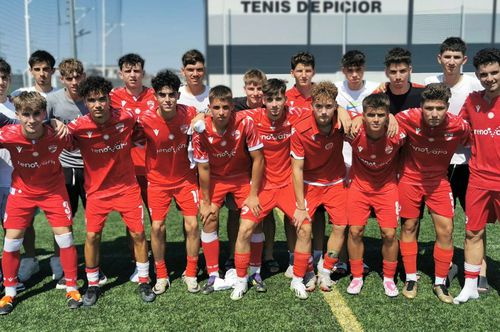 Academia lui Dinamo însumează aproximativ 400 de copii în 2025 // FOTO: Facebook @Academia de Fotbal Dinamo București