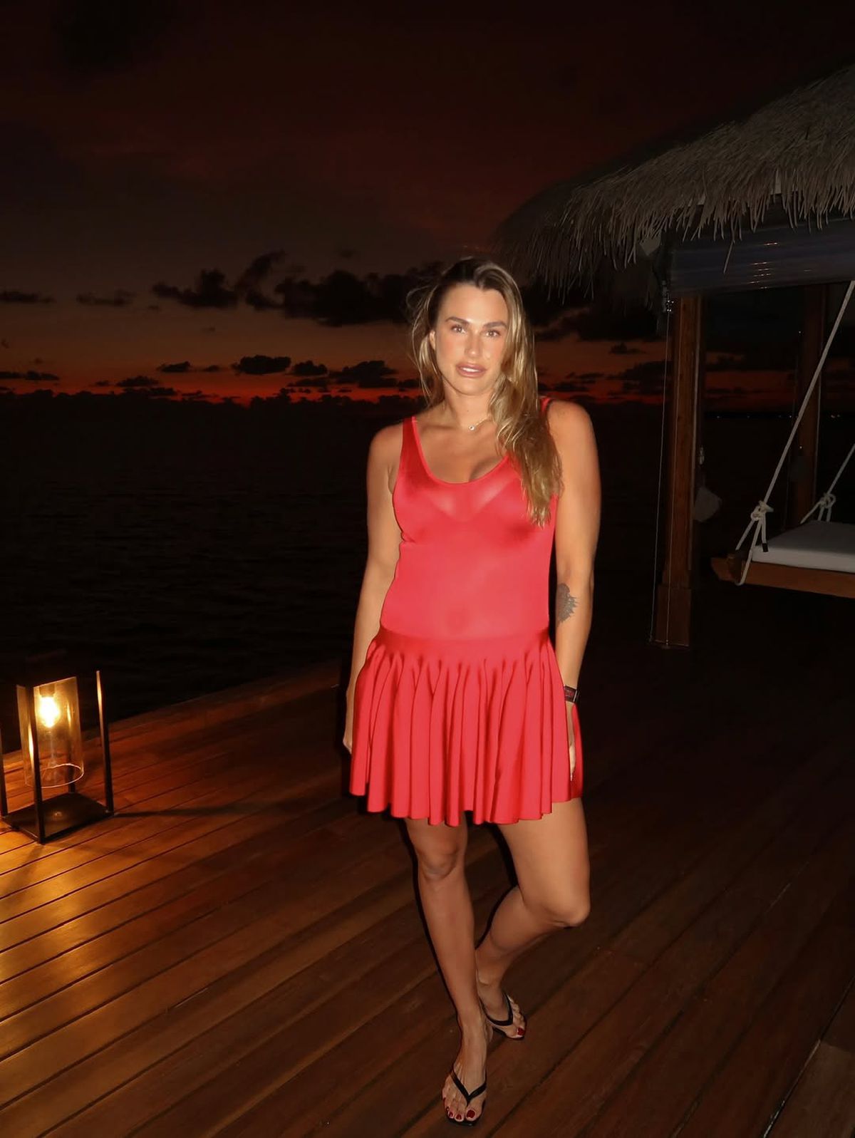 Aryna Sabalenka face SENZAȚIE în vacanța de vis din Maldive: a înotat cu rechinii