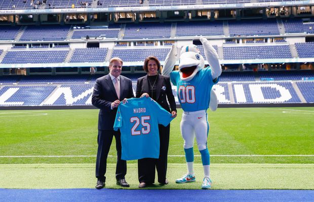 UEFA ia în calcul organizarea unei finale de Champions League pe noul Bernabeu! Arena remodelată a impresionat după găzduirea primului meci NFL din Spania