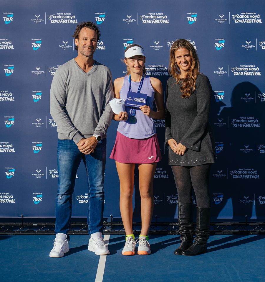Rezultate excelente pentru doi juniori români la un festival important de tenis, organizat la Academia Rafa Nadal